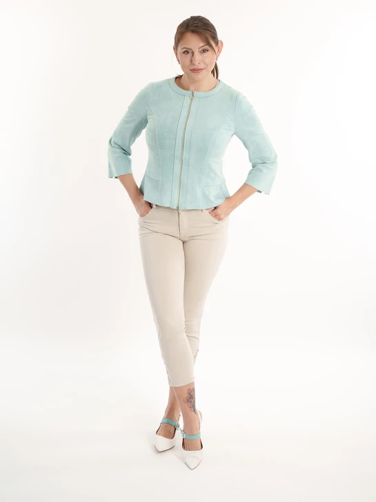 outfit v pastelových tónech Betty Barclay